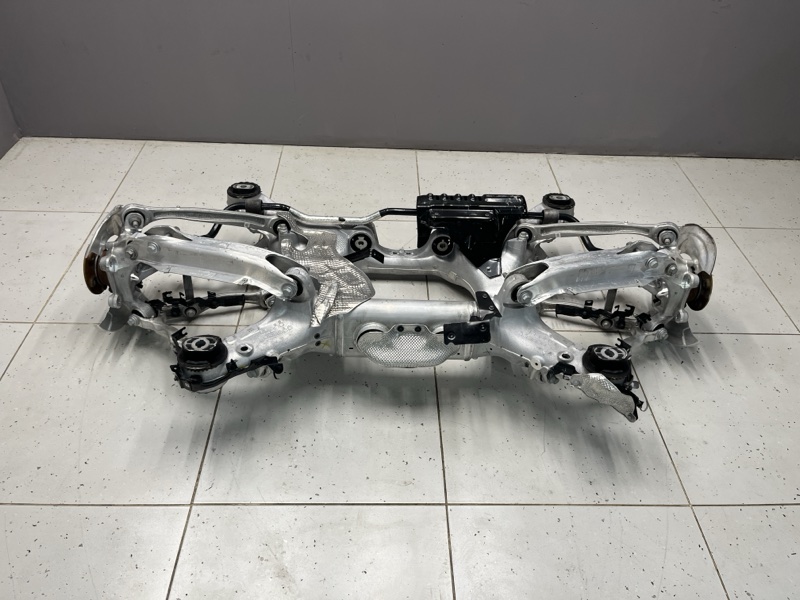 Подрамник в сборе Land Rover Range Rover Sport (L461, 2025г.)