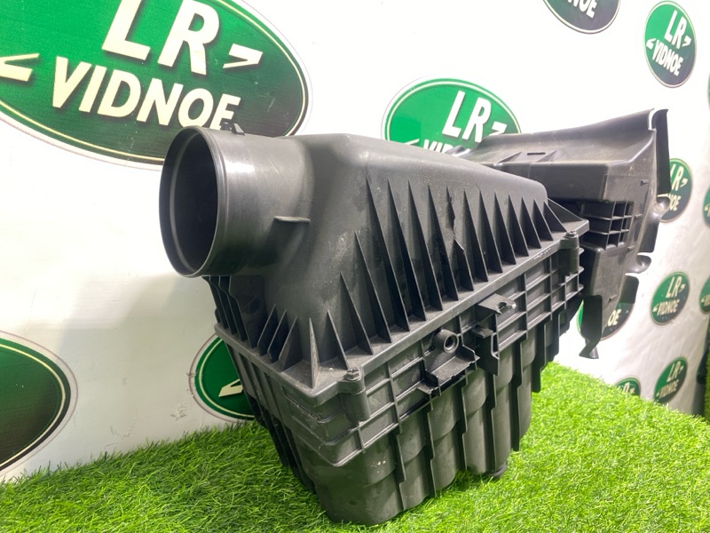 Корпус воздушногo фильтра Jeep Wrangler (JL, 2024г.)