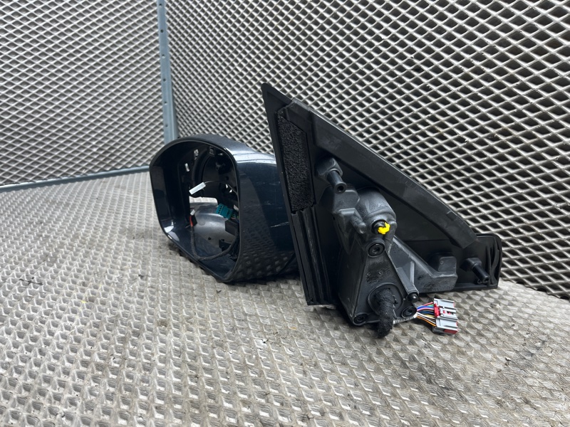 Корпус зеркала Land Rover Discovery Sport (L550, 2020г.)
