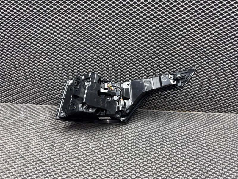 Фонарь Land Rover Range Rover Sport (L494, 2020г.)