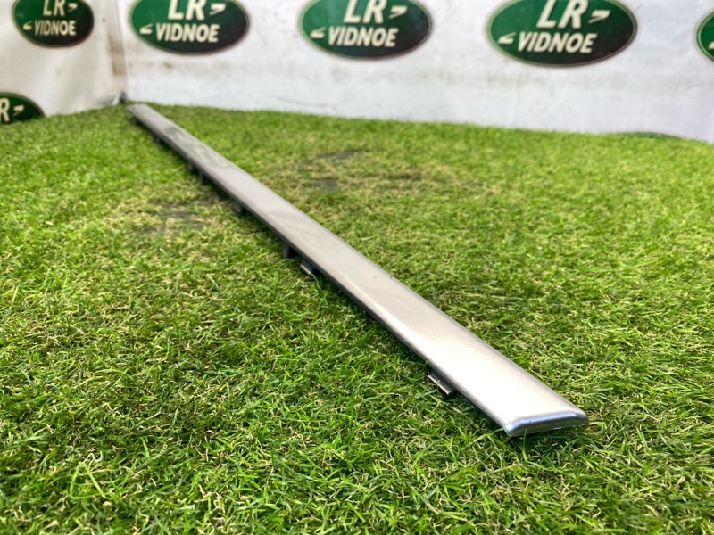 Накладка двери Land Rover Range Rover (L405, 2020г.)