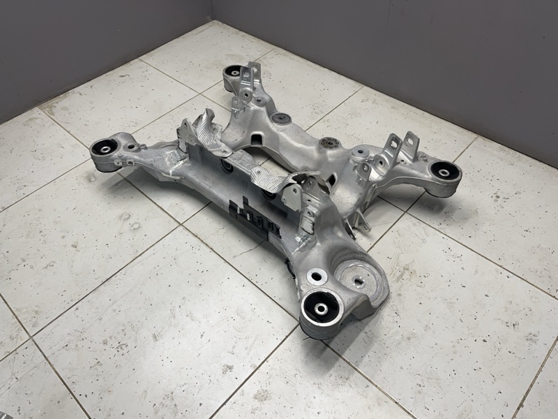 Подрамник Land Rover Range Rover Sport (L494, 2021г.)