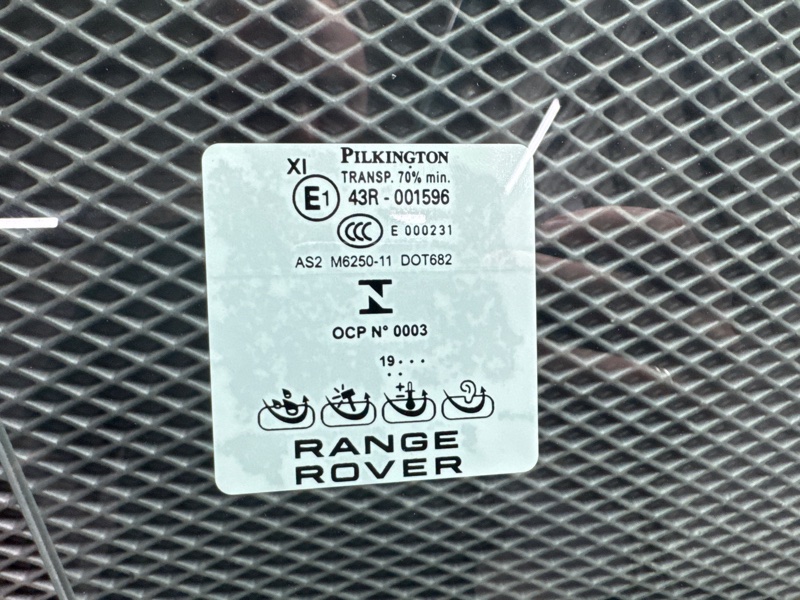 Стекло двери Land Rover Range Rover Sport (L494, 2020г.)