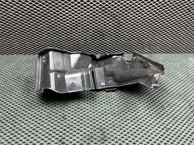Пластик моторного отсека Land Rover Range Rover Sport (L461, 2025г.)