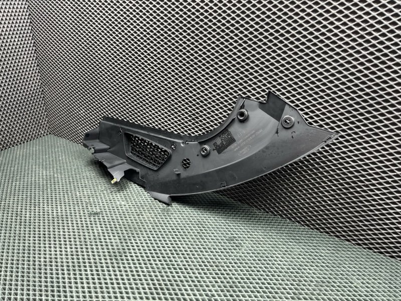 Пластик моторного отсека Land Rover Range Rover Sport (L461, 2025г.)