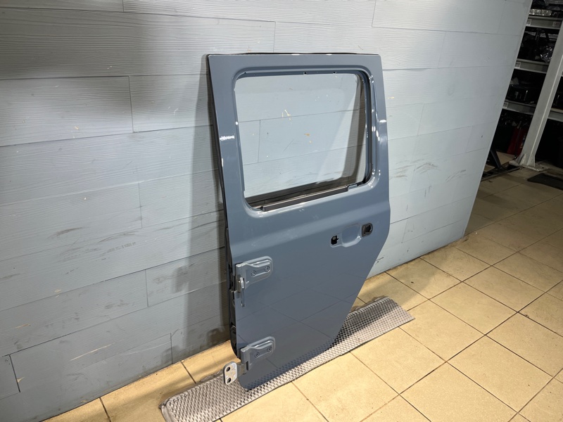 Дверь Jeep Wrangler (JL, 2025г.)