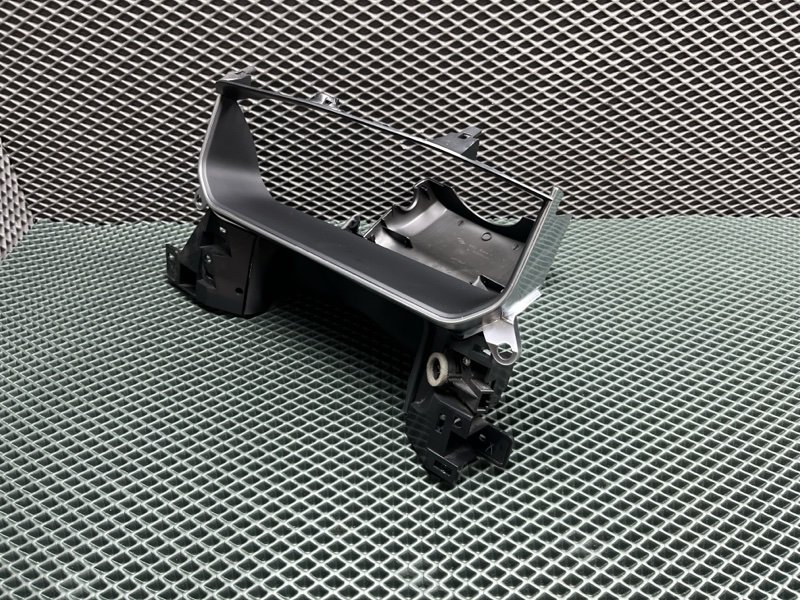 Рамка панели приборов Land Rover Range Rover (L405, 2016г.)