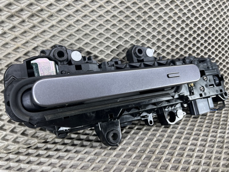 Ручка двери Land Rover Range Rover Sport (L461, 2024г.)
