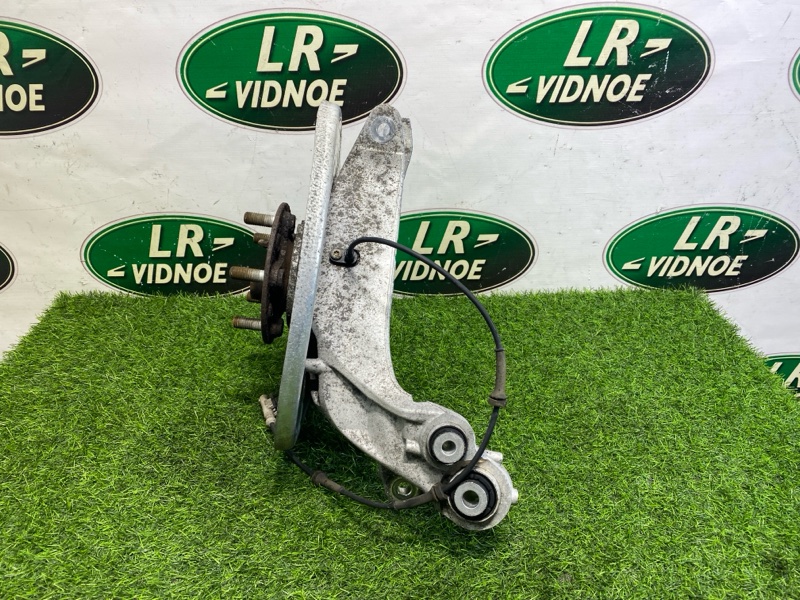 Кулак Land Rover Range Rover (L405, 2017г.)