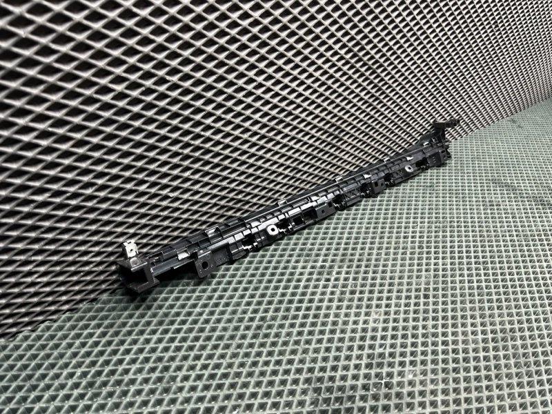 Подсветка центральной консоли Land Rover Range Rover Sport (L461, 2025г.)