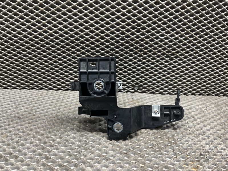 Кронштейн (крепление) Land Rover Range Rover Sport (L461, 2024г.)