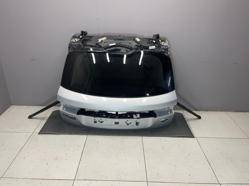 Крышка (дверь) багажника Land Rover Range Rover Velar (L560, 2018г.)