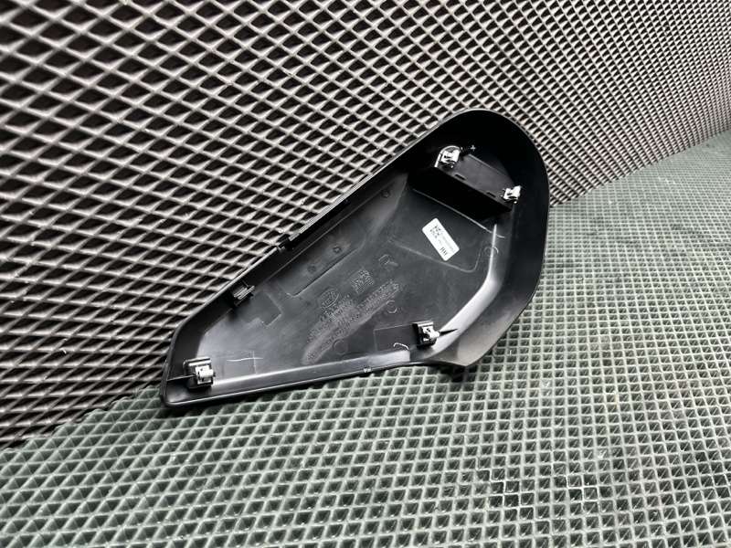 Накладка на сиденье Land Rover Range Rover Sport (L461, 2025г.)
