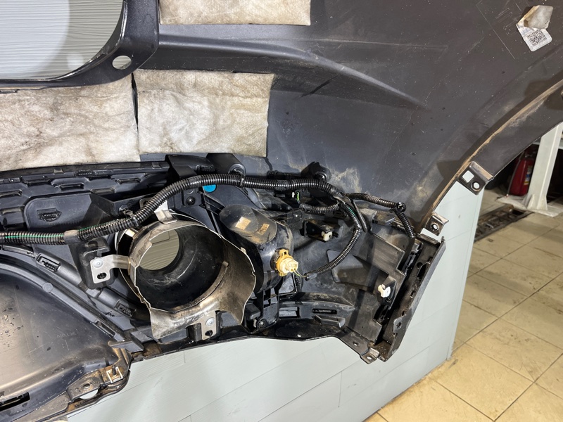 Бампер Jaguar E-pace (X540, 2018г.)