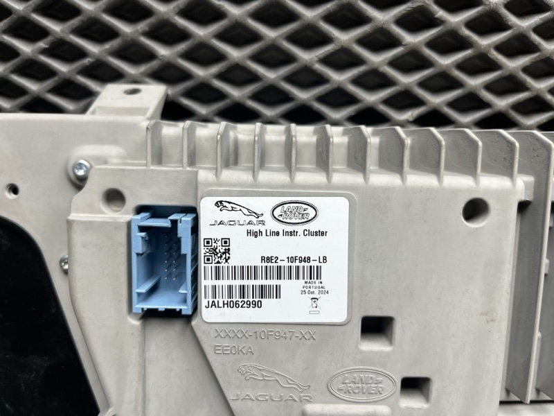 Панель приборов (щиток) Land Rover Range Rover Sport (L461, 2025г.)