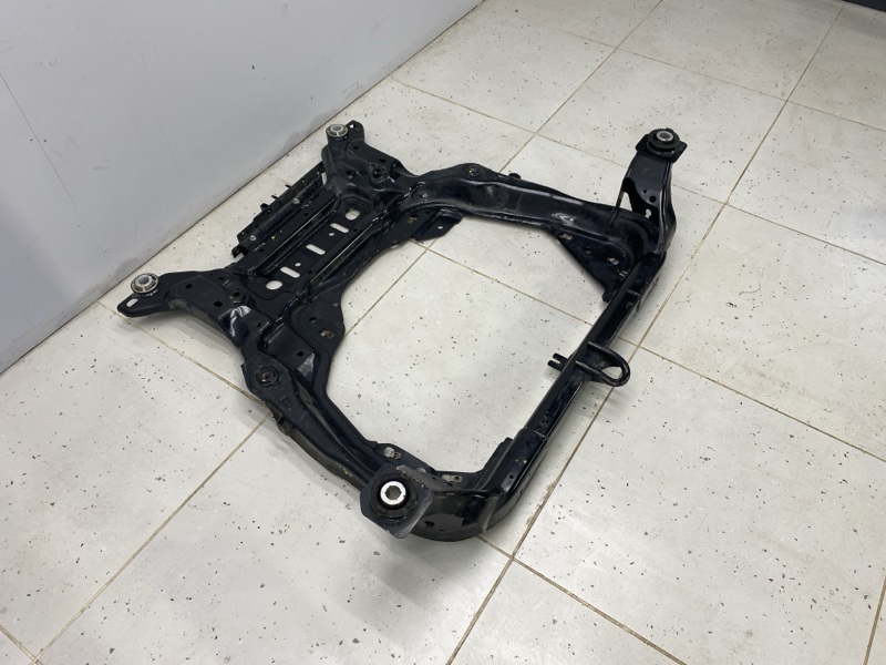 Подрамник Land Rover Discovery Sport (L550, 2018г.)