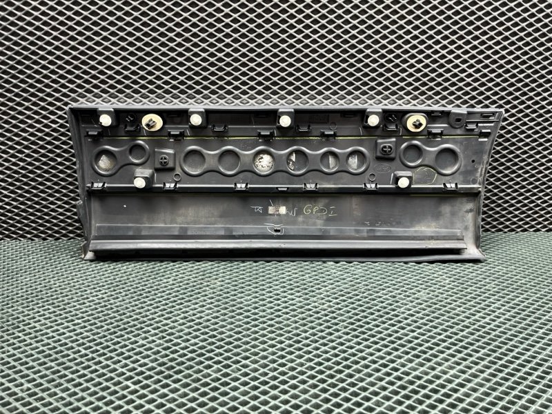 Молдинг двери Land Rover Range Rover (L405, 2016г.)