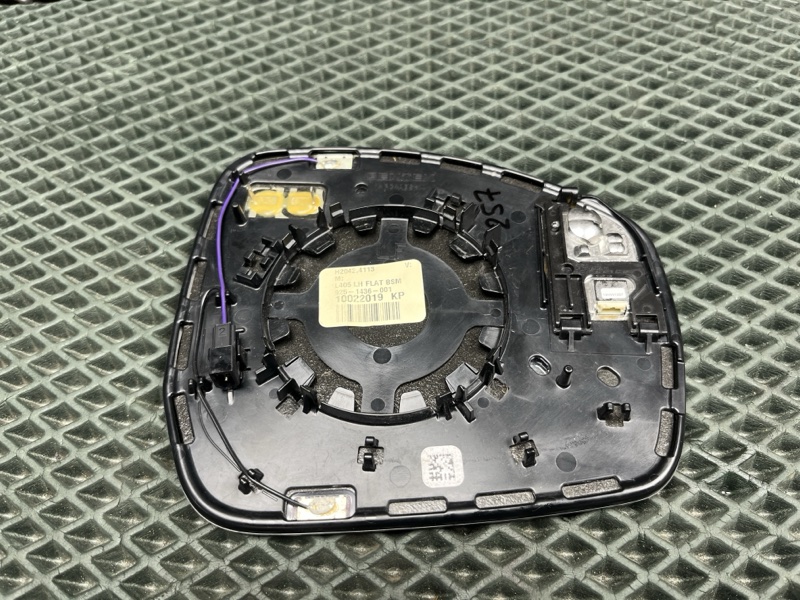 Зеркальный элемент Land Rover Range Rover Sport (L494, 2020г.)