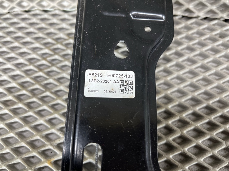 Стеклоподъемник Land Rover Defender (L663, 2020г.)