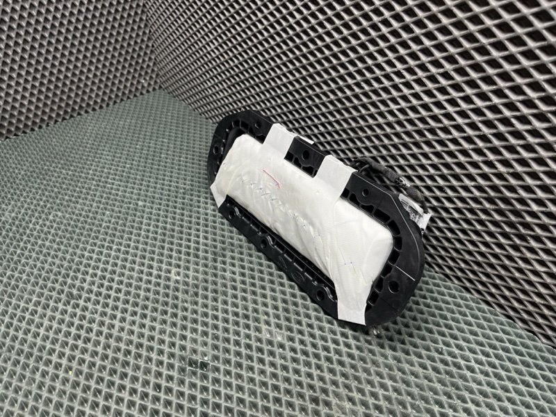 Подушка безопасности Land Rover Range Rover Sport (L461, 2025г.)