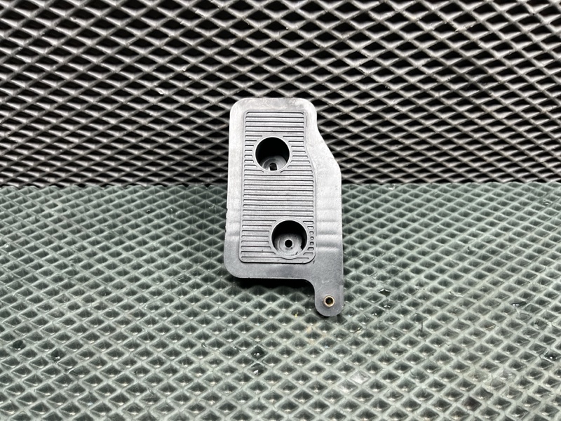 Опора домкрата Land Rover Range Rover Sport (L461, 2025г.)
