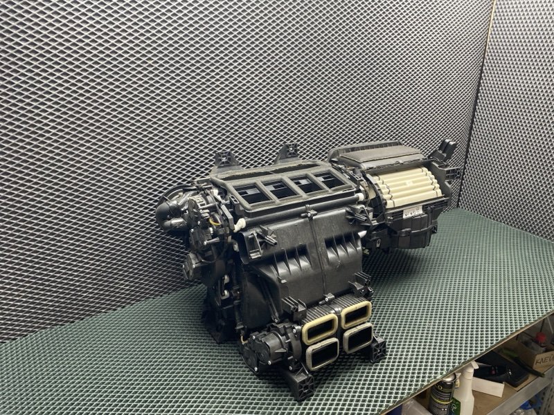 Отопитель в сборе (печка) Land Rover Range Rover (L405, 2016г.)