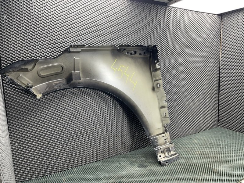 Крыло Land Rover Range Rover Velar (L560, 2020г.)