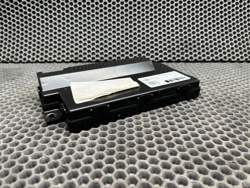 Блок памяти сиденья Land Rover Range Rover Sport (L461, 2024г.)