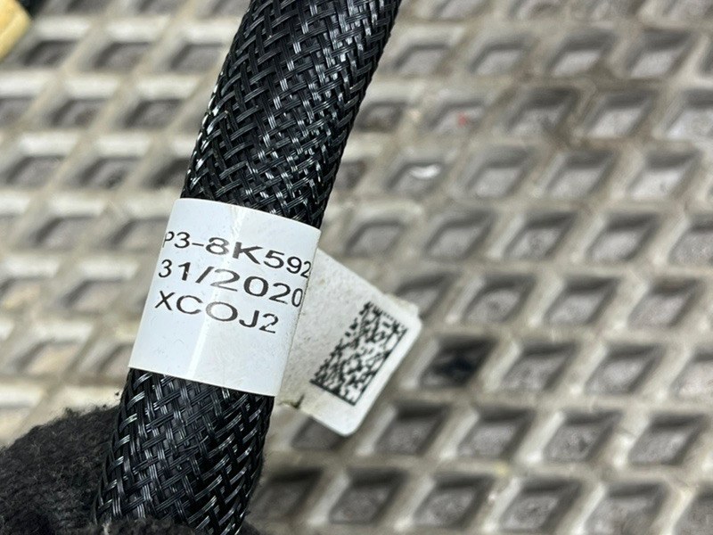 Патрубок системы охлаждения Land Rover Defender (L663, 2020г.)