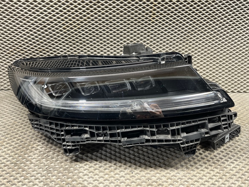 Фара светодиодная Land Rover Range Rover Sport (L461, 2024г.)