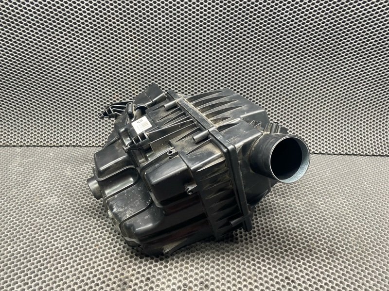 Корпус воздушного фильтра Land Rover Range Rover Evoque (L538, 2013г.)