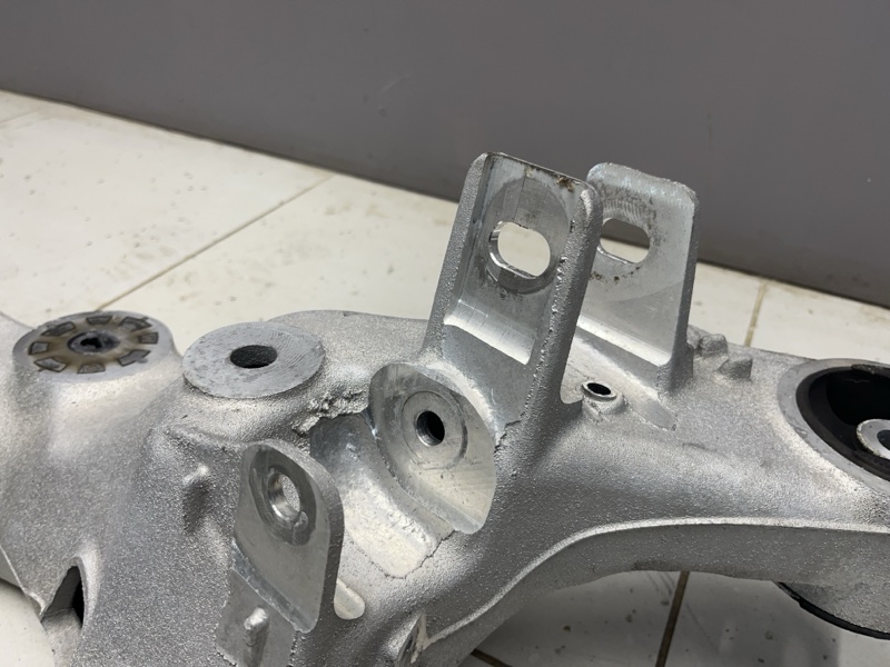 Подрамник Land Rover Range Rover Sport (L494, 2021г.)