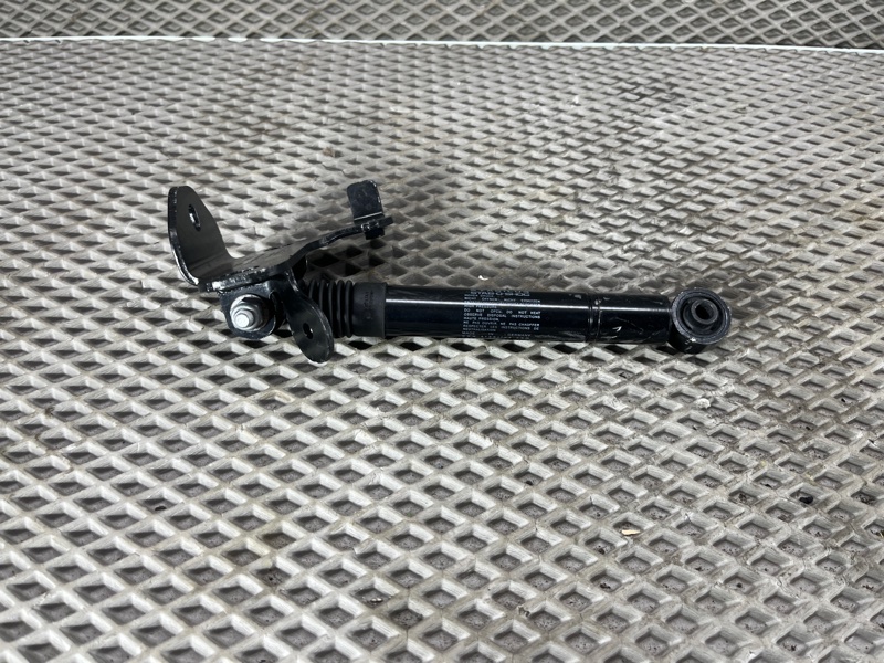 Амортизатор двигателя Land Rover Range Rover Sport (L461, 2024г.)
