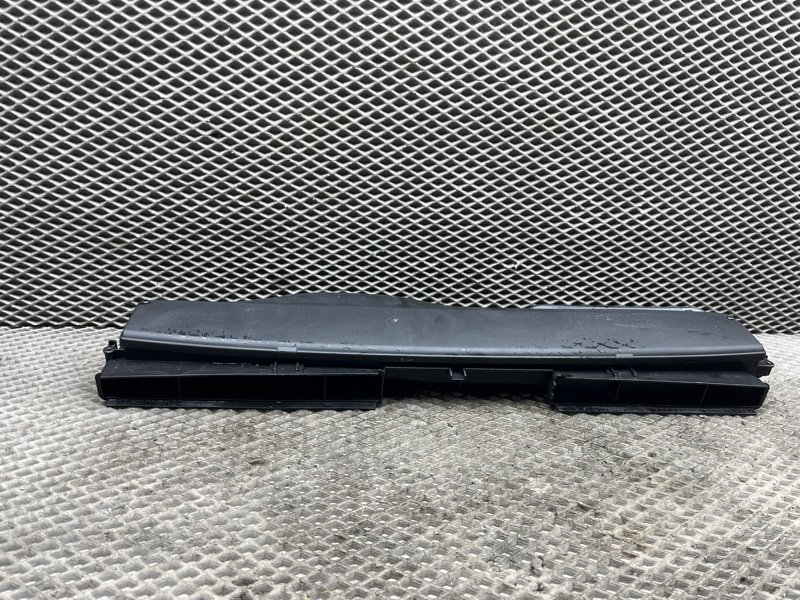 Воздухозаборник Volkswagen Tiguan (MBQ, 2023г.)