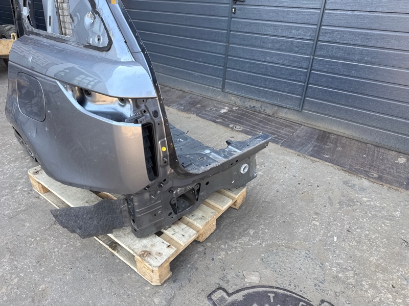 Четверть крыло Land Rover Range Rover Sport (L461, 2024г.)