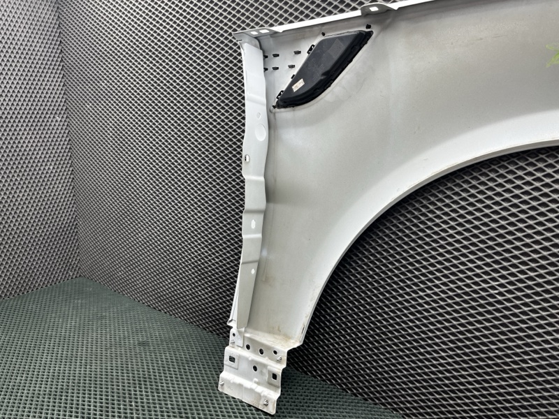 Крыло Land Rover Range Rover Sport (L494, 2015г.)