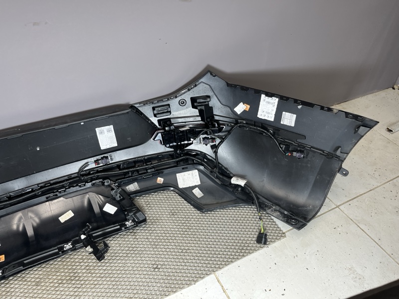 Бампер Land Rover Range Rover Sport (L461, 2025г.)