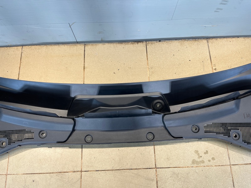 Жабо Land Rover Range Rover Sport (L461, 2024г.)