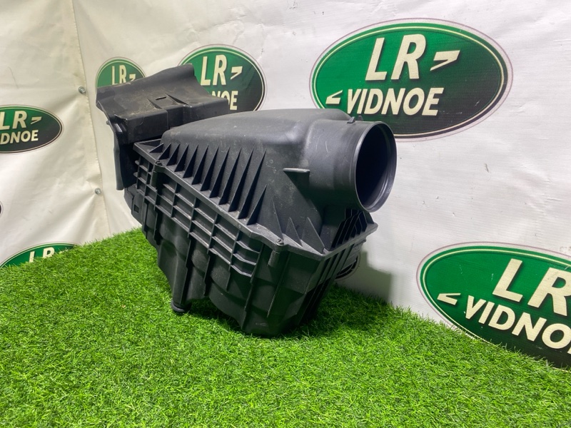 Корпус воздушногo фильтра Jeep Wrangler (JL, 2024г.)