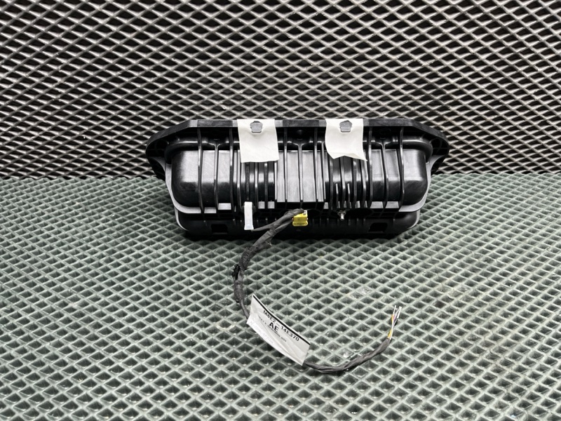Подушка безопасности Land Rover Range Rover Sport (L461, 2025г.)