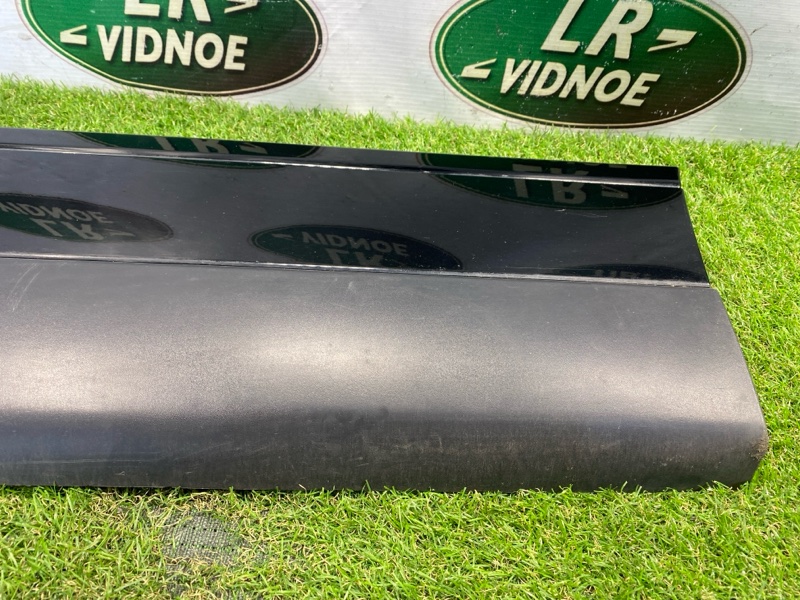 Молдинг двери Land Rover Range Rover (L405, 2016г.)