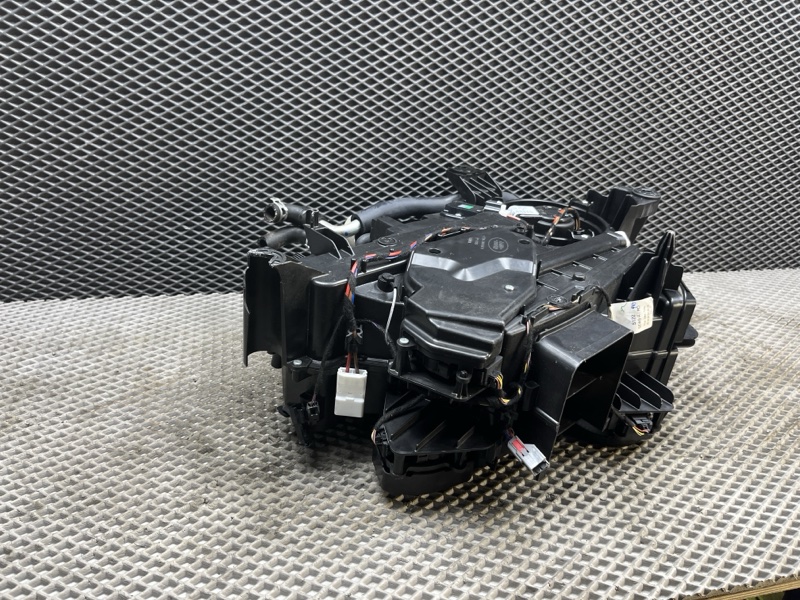 Печка салона задняя Land Rover Range Rover (L405, 2019г.)