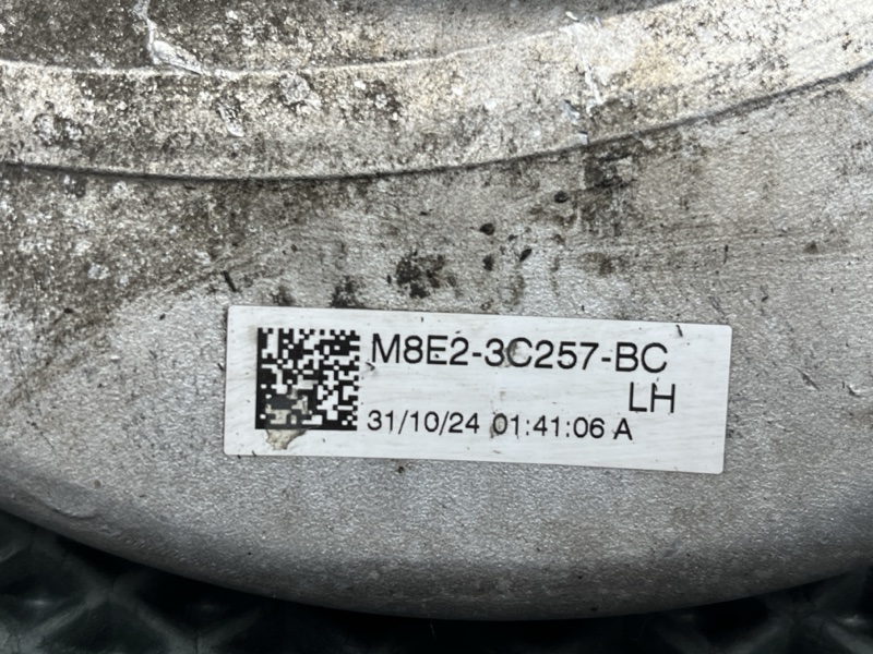Рычаг нижний Land Rover Range Rover Sport (L461, 2025г.)