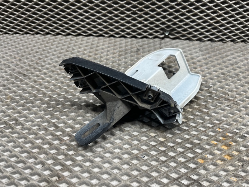 Кронштейн крыла Land Rover Range Rover Evoque (L538, 2012г.)