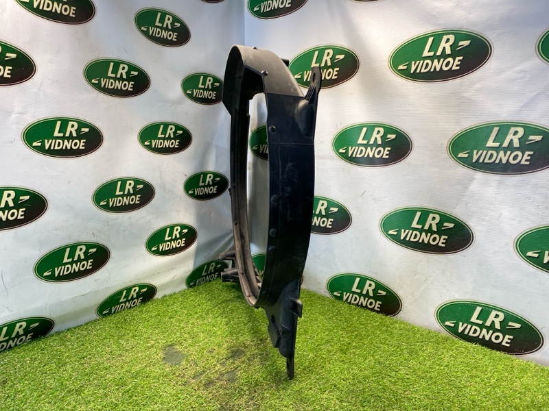 Диффузор радиатора Land Rover Range Rover (L322, 2010г.)
