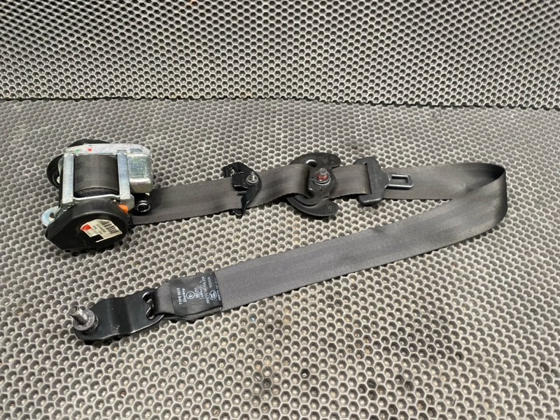 Ремень безопасности Land Rover Range Rover Sport (L494, 2017г.)