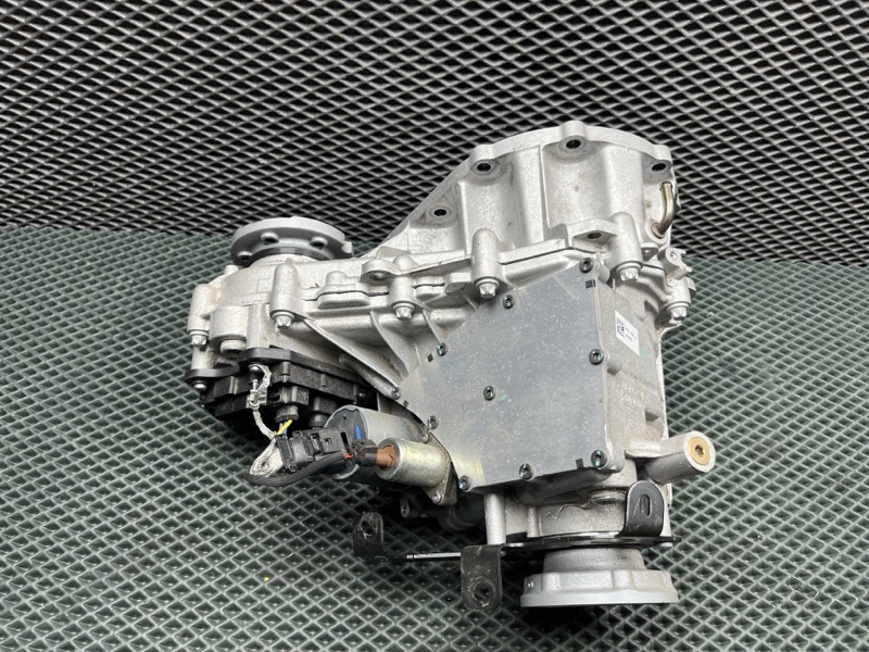 Раздаточная коробка Land Rover Range Rover Sport (L461, 2025г.)