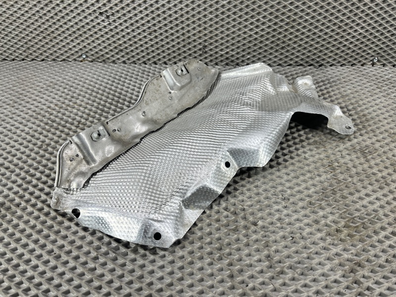 Тепловой экран Land Rover Range Rover Sport (L461, 2024г.)