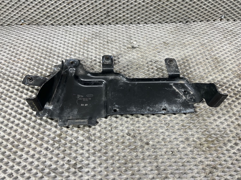 Кронштейн (крепление) Land Rover Range Rover Sport (L461, 2024г.)
