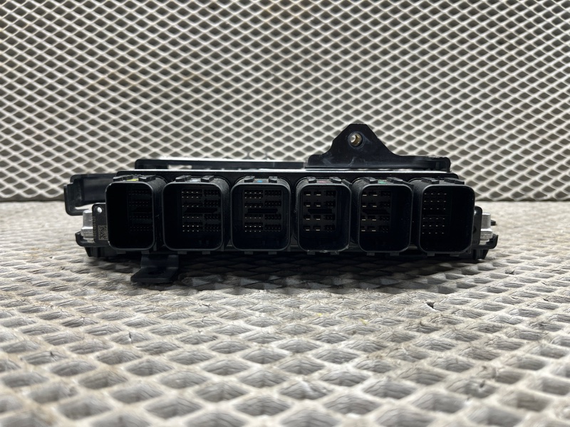 Блок управления двигателем Land Rover Range Rover Sport (L461, 2024г.)
